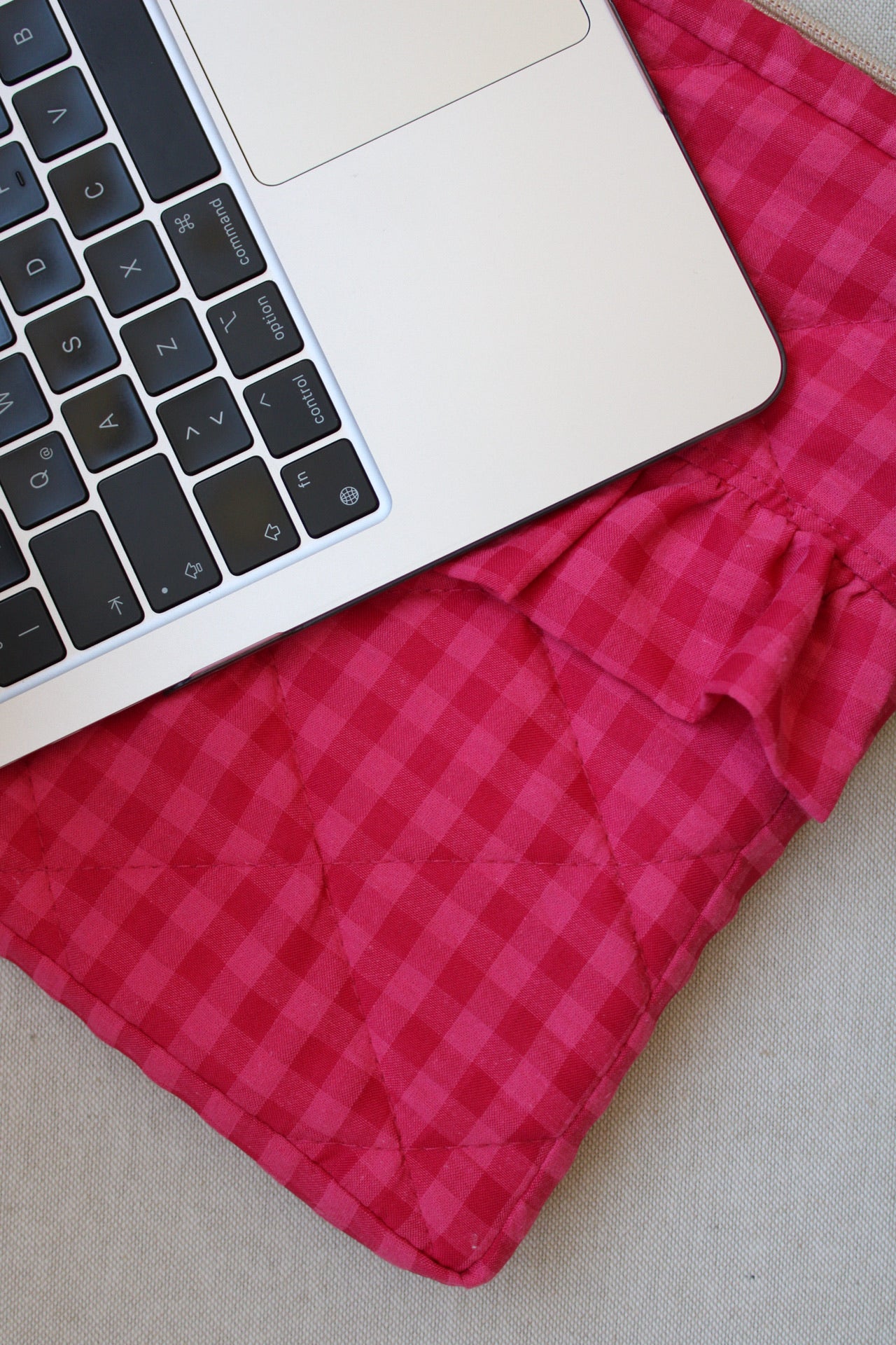 Funda Notebook Move - Vichy Rojo Rosado